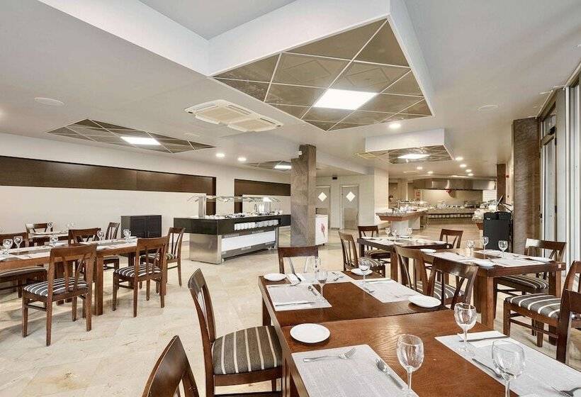 Отель Alua Atlantico Golf