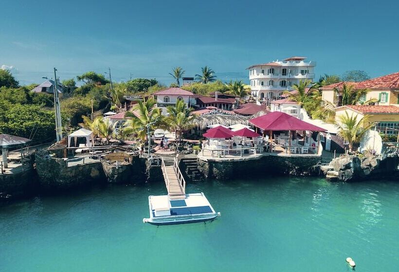 هتل Angermeyer Waterfront Inn