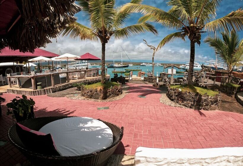 هتل Angermeyer Waterfront Inn