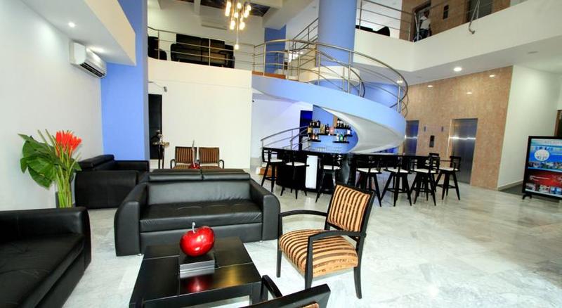 בית מלון כפרי Atlantic Lux