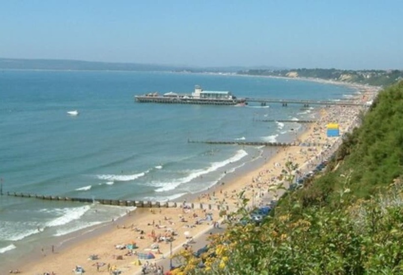 فندق Avon Causeway