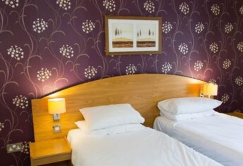 فندق Avon Causeway