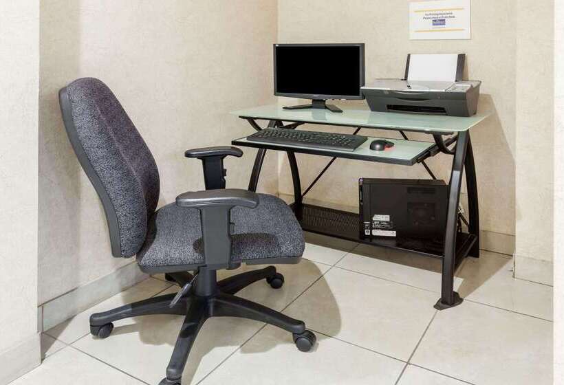 فندق Baymont By Wyndham Tyler