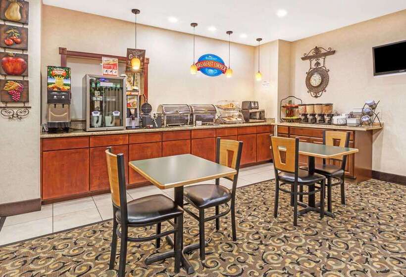 فندق Baymont By Wyndham Tyler