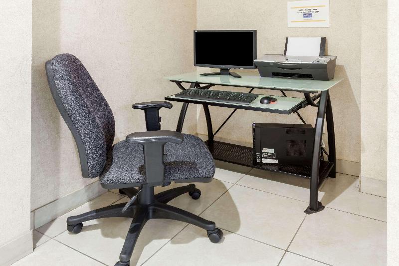 فندق Baymont By Wyndham Tyler