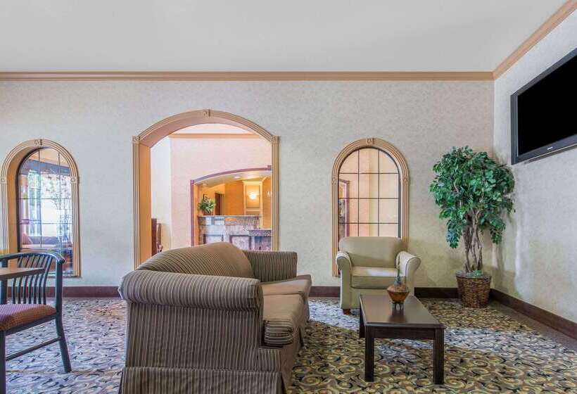 فندق Baymont By Wyndham Wichita Falls