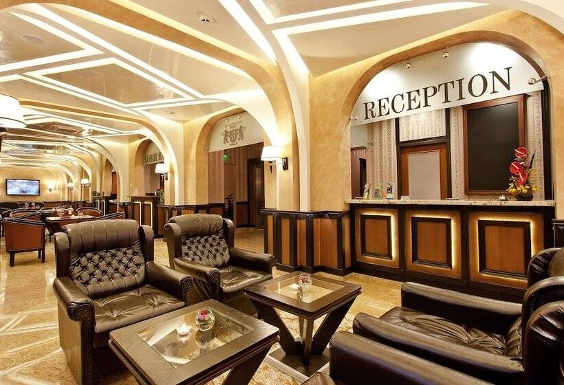 בית מלון כפרי Best Western Plus Bristol