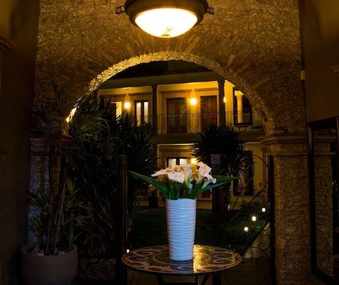 Casa Mateo Hotel Boutique