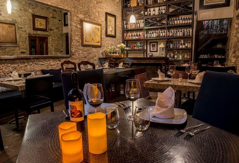 Casa Mateo Hotel Boutique