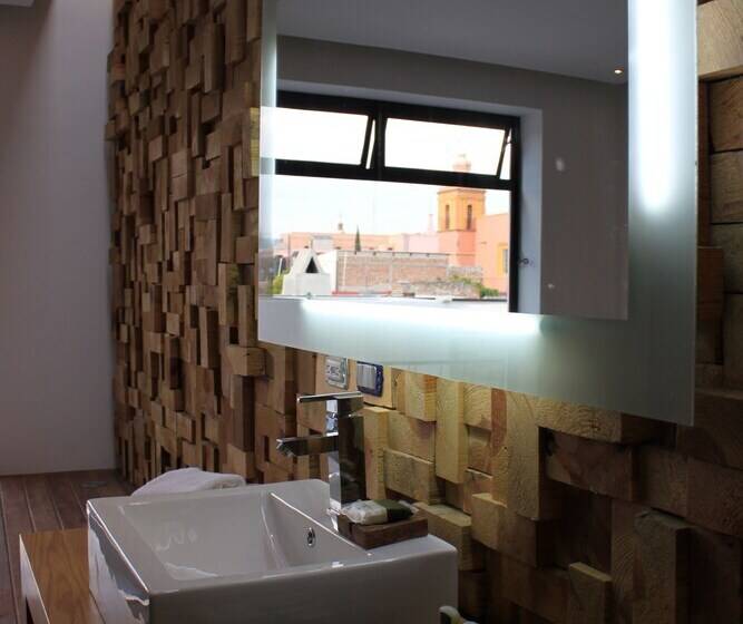 Отель Boutique Mo17