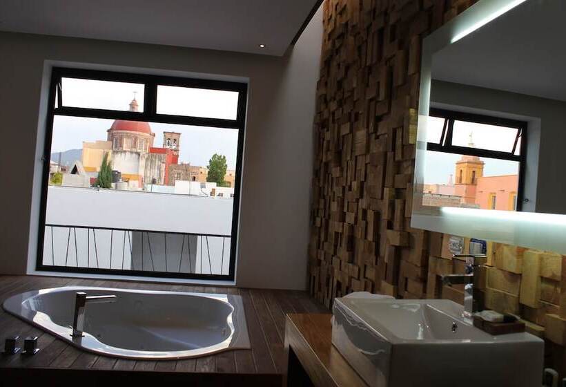 Отель Boutique Mo17