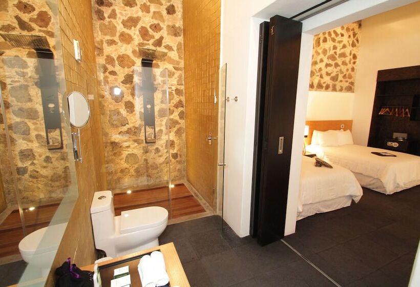 Отель Boutique Mo17