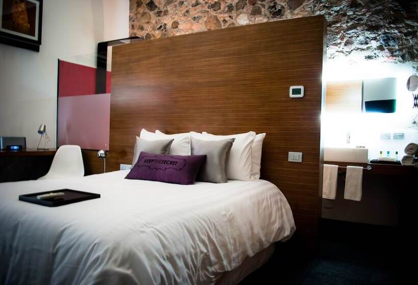 Отель Boutique Mo17