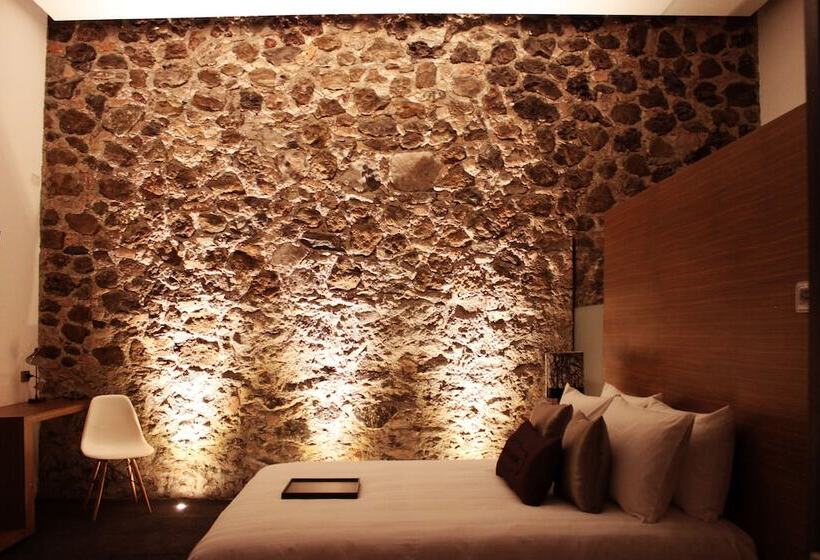 Отель Boutique Mo17