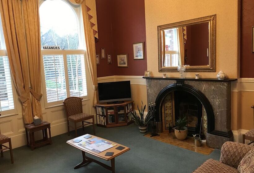 فندق The Bowden Lodge