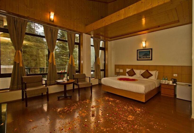 هتل Broadways Inn