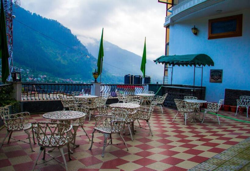 هتل Broadways Inn