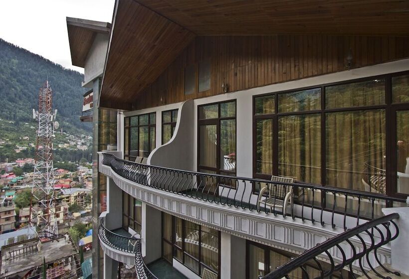 هتل Broadways Inn