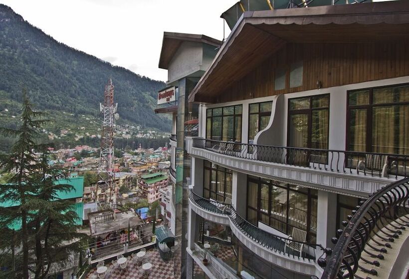 هتل Broadways Inn