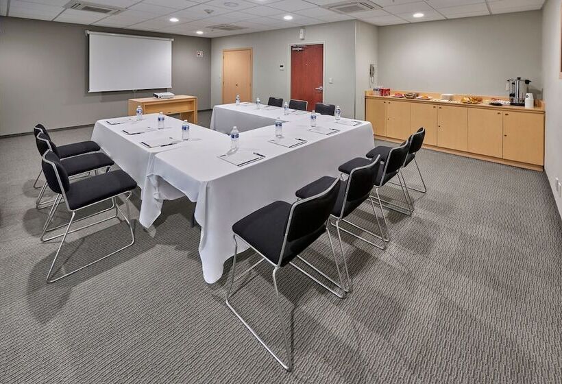 هتل City Express By Marriott Aguascalientes Sur