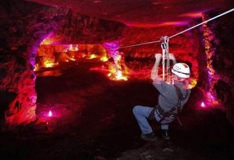 Отель Comfort Inn & Suites Shepherdsville Louisville South