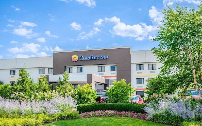 Отель Comfort Inn & Suites Shepherdsville Louisville South