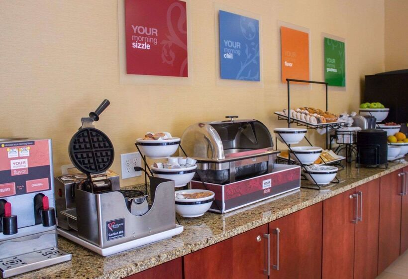 בית מלון כפרי Comfort Inn & Suites Trussville I59 Exit 141