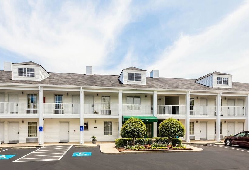 בית מלון כפרי Comfort Inn & Suites Trussville I59 Exit 141