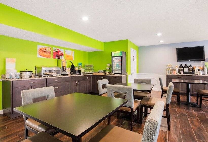 בית מלון כפרי Comfort Inn & Suites Trussville I59 Exit 141