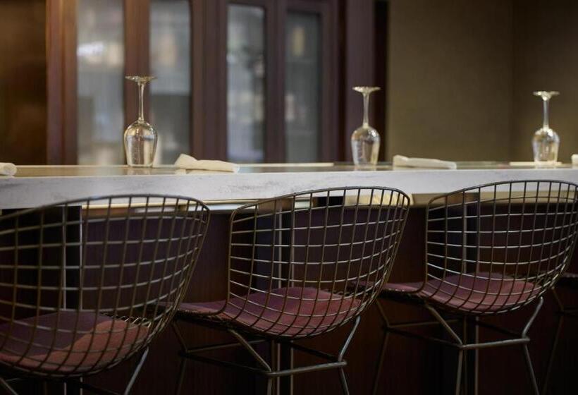 בית מלון כפרי Courtyard Ventura Simi Valley