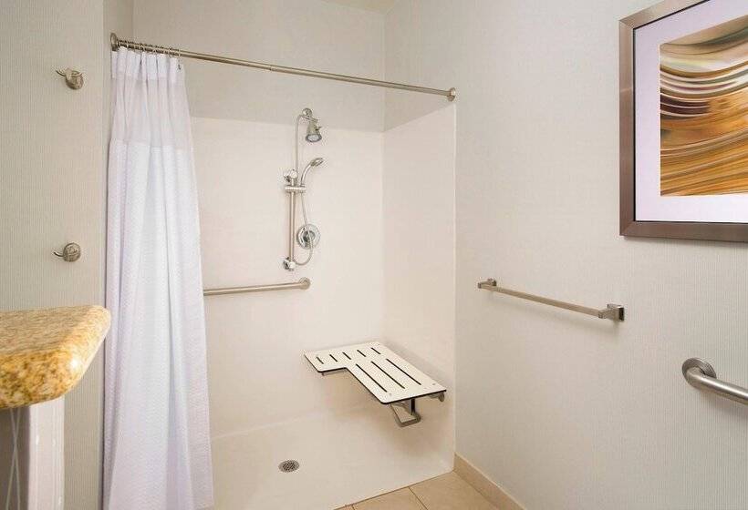 فندق Courtyard By Marriott Wichita Falls