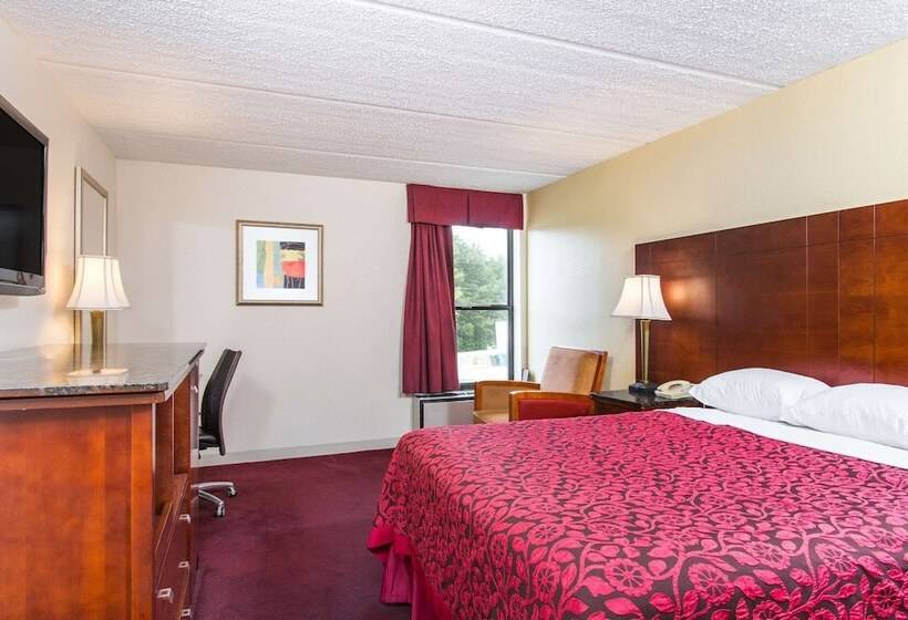 هتل Days Inn By Wyndham High Point/archdale