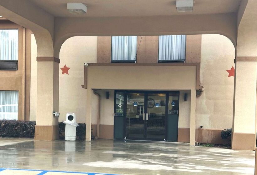 فندق Days Inn & Suites By Wyndham Eunice