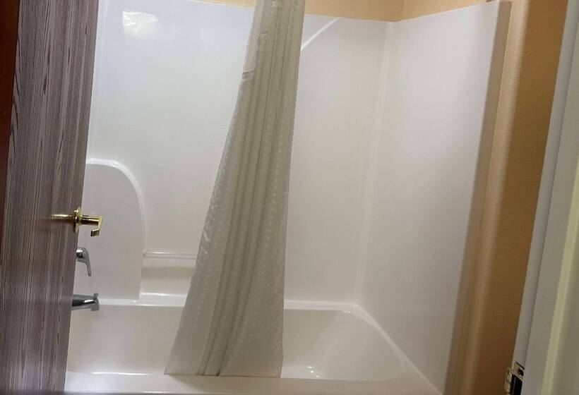 فندق Days Inn & Suites By Wyndham Eunice