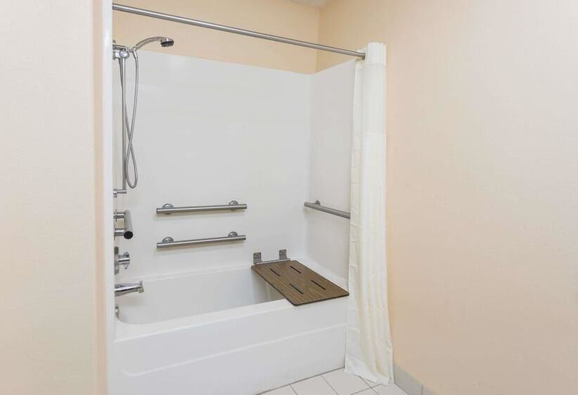 فندق Days Inn & Suites By Wyndham Eunice