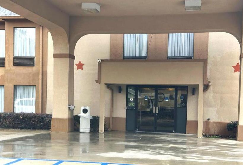 فندق Days Inn & Suites By Wyndham Eunice