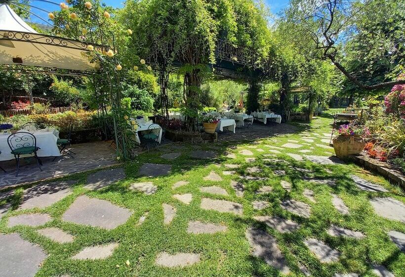 בית מלון כפרי Des Reves