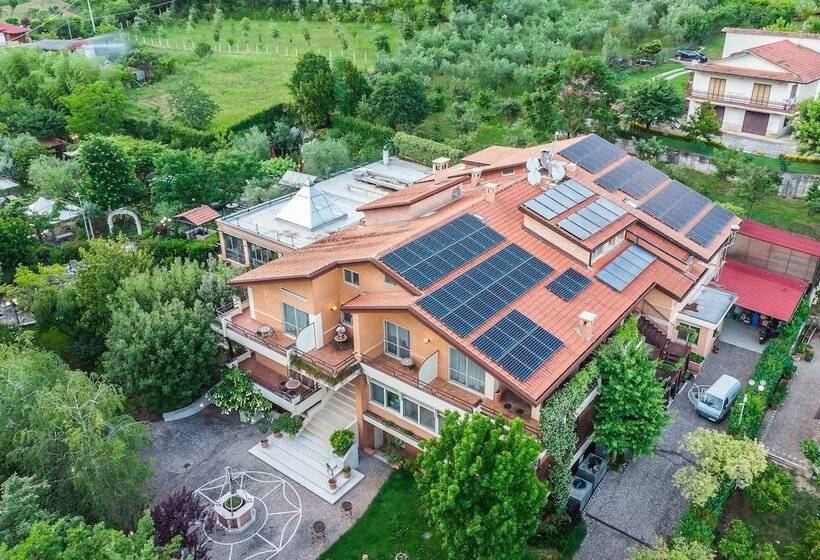 בית מלון כפרי Des Reves