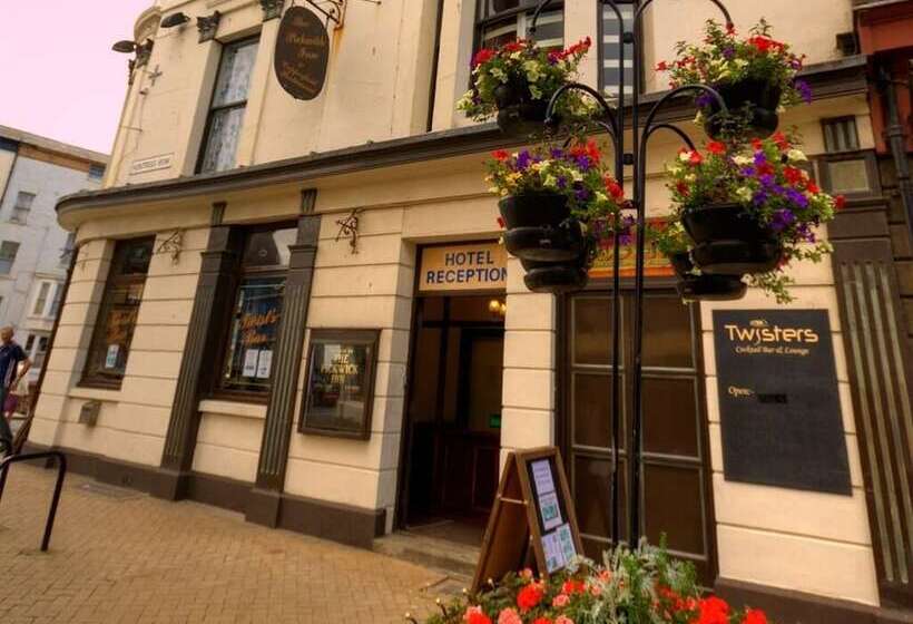 ホテル The Dickens Bar & Inn