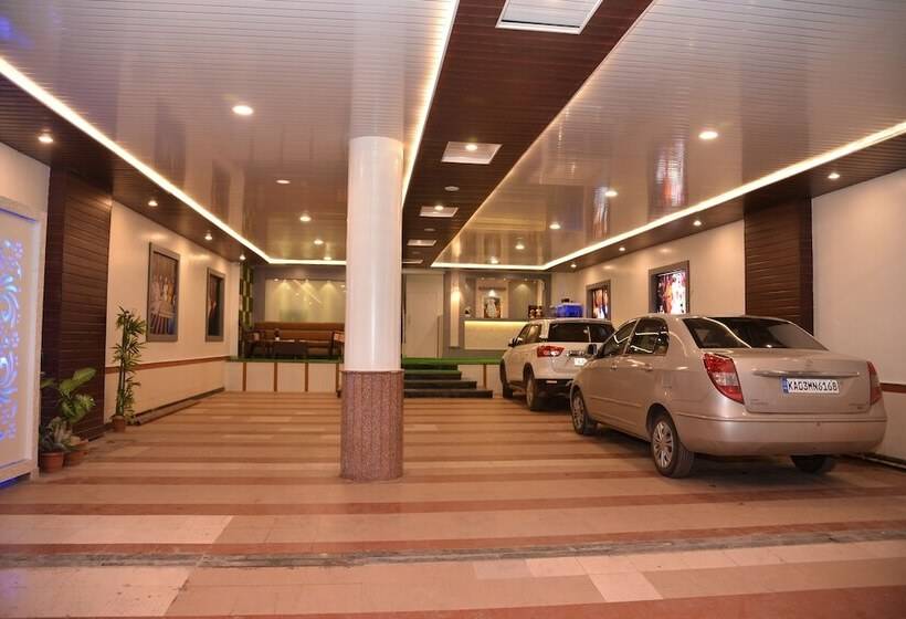 فندق Disha Palace