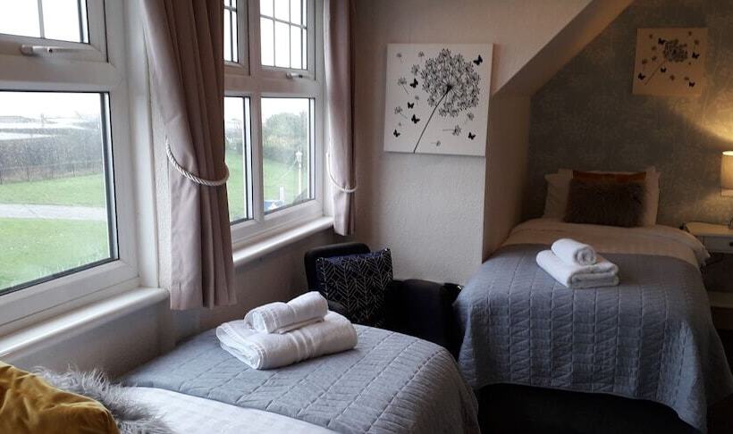 ホテル Ebor Lodge