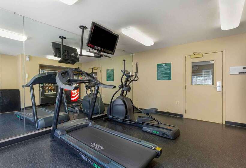 酒店 Mainstay Suites Washington Dulles Airport