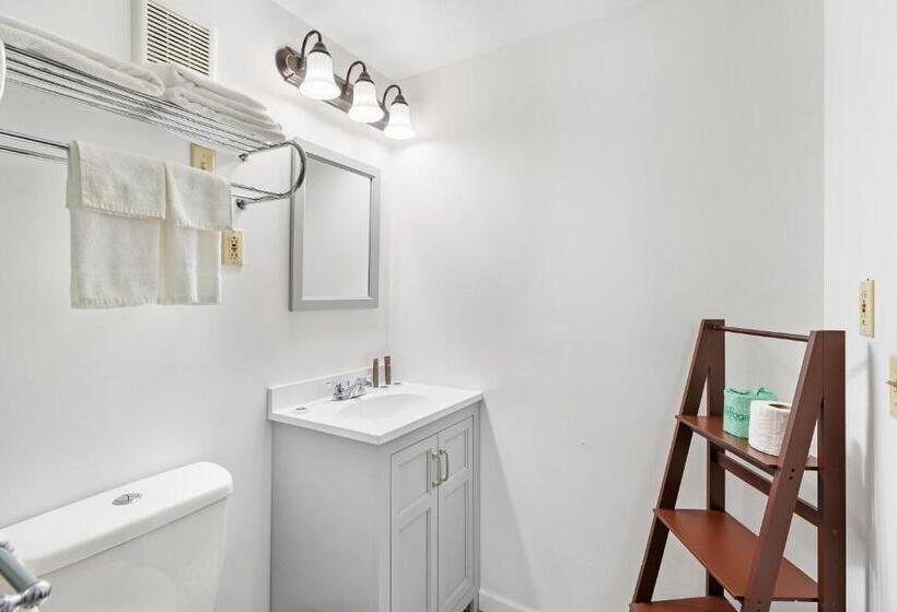 فندق Fairbridge Inn And Suites West Point