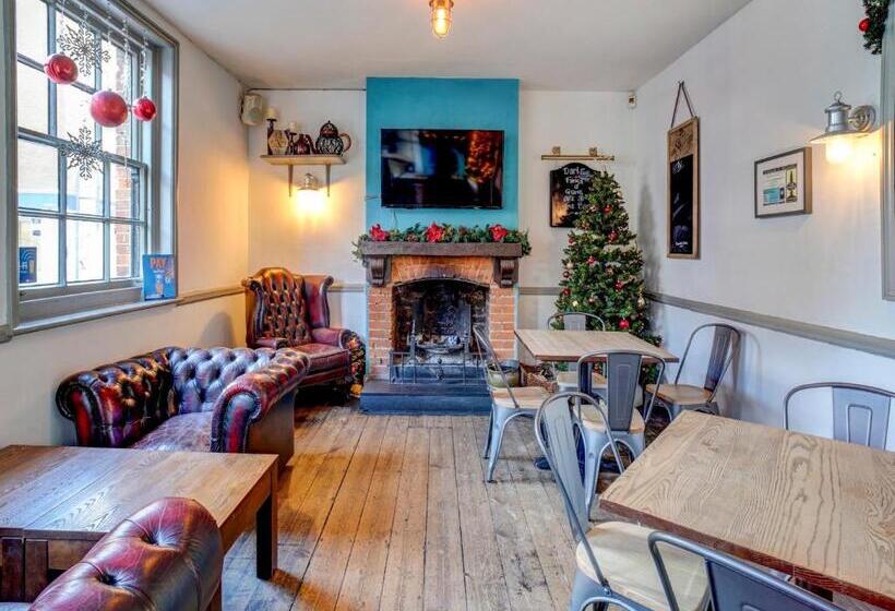 호텔 George & Dragon Inn