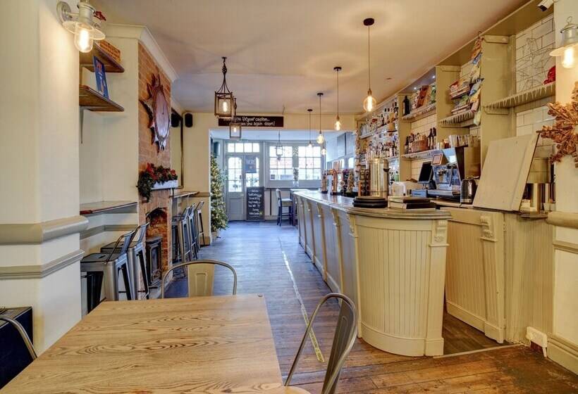 호텔 George & Dragon Inn