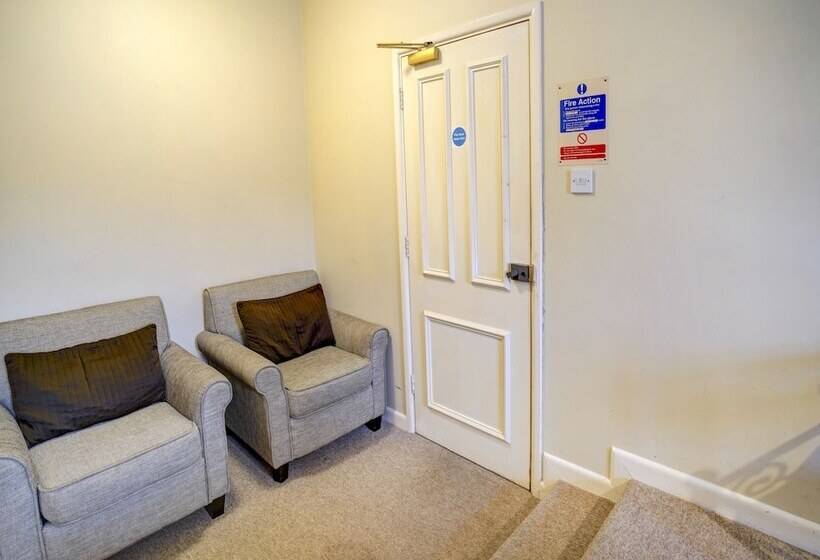 בית מלון כפרי George & Dragon Inn