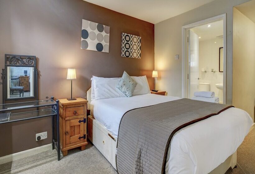 בית מלון כפרי George & Dragon Inn