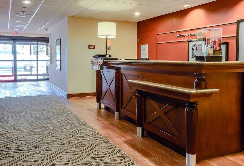 Отель Hampton Inn & Suites By Hilton Tomball Houston Nw