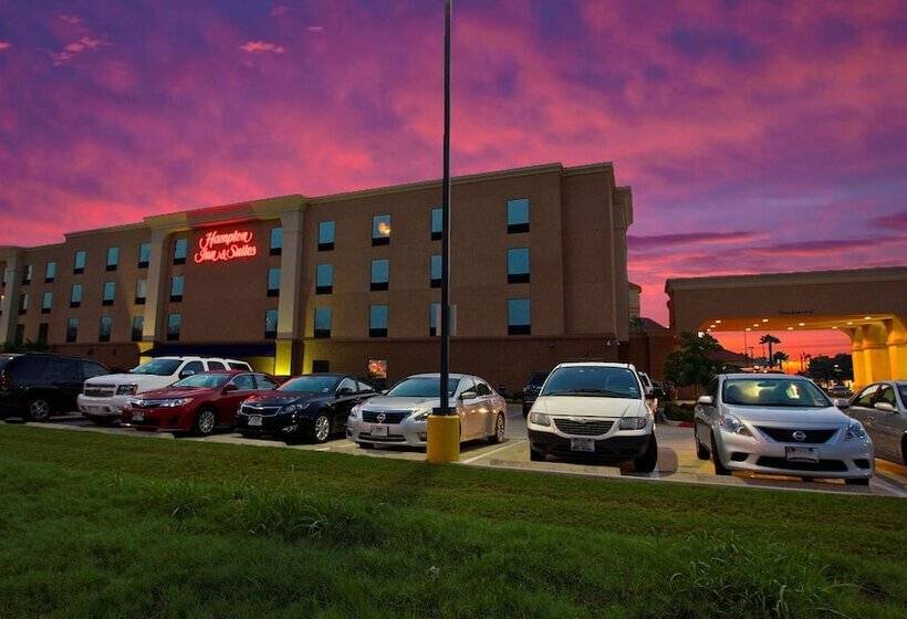 Отель Hampton Inn & Suites By Hilton Tomball Houston Nw