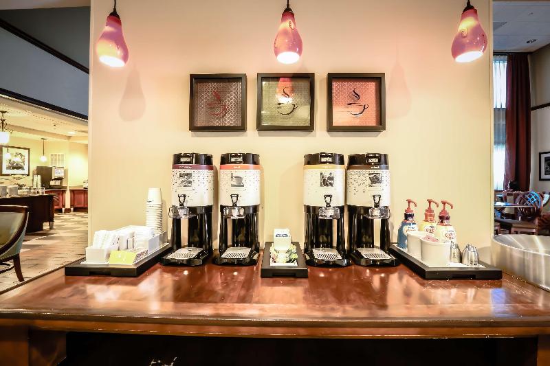 Отель Hampton Inn & Suites By Hilton Tomball Houston Nw